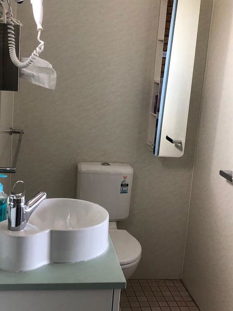 Whale Fisher Motel - Sydney 4u 3
