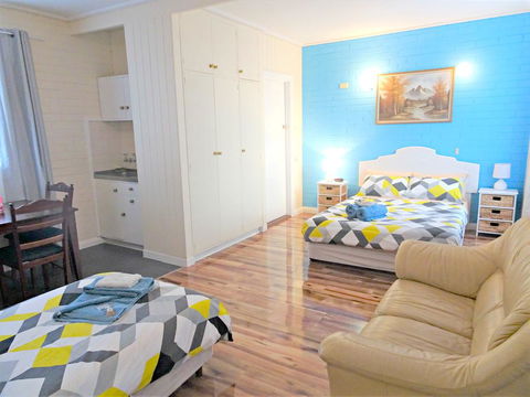 Whyalla Country Inn Motel - Sydney 4u 0