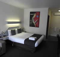 Wine Village Motor Inn - Accommodation Sydney