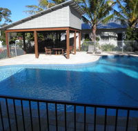 Woodgate Beach Houses - Sydney 4u