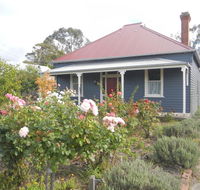 Yarram Cottage Art and Accommodation - Sydney 4u