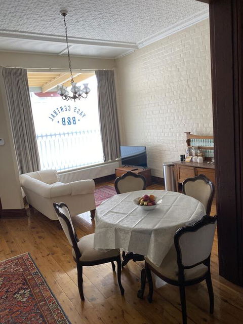 Yass Central B&B - Sydney 4u 1