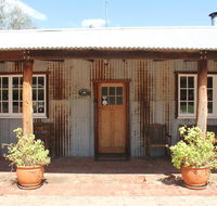 York Cottages and Burnley House - Sydney 4u
