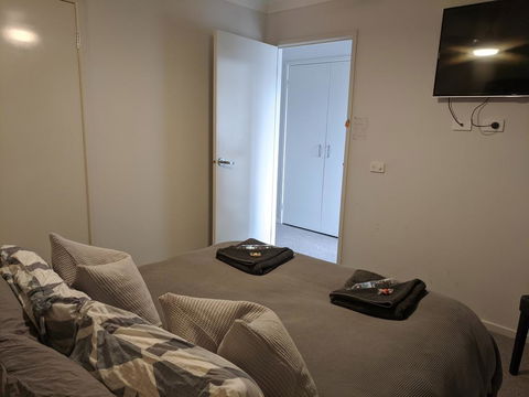 Your Home Away From Home - Sydney 4u 2
