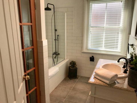 YSG The Edward Townhouse 153 - Walk To Town - Sydney 4u 2
