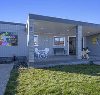 Zoo Villas  Villa Zebra - Central Wynyard - Sydney 4u