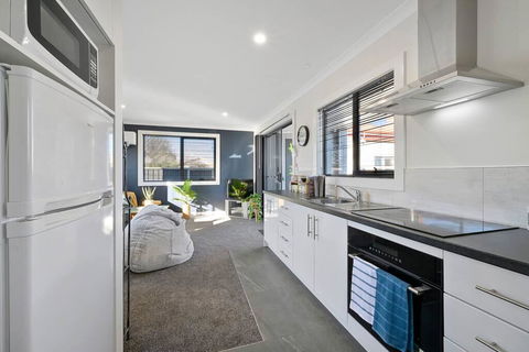 Zoo Villas: Villa Giraffe - Central Wynyard - Sydney 4u 1
