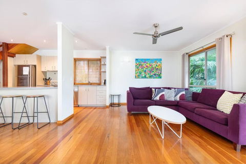 A Beach House - Sydney 4u 2