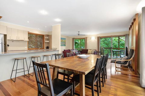 A Beach House - Sydney 4u 3