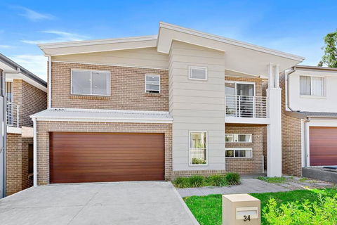 AirCabin - Norwest - Luxury Lovely - 4 Beds House - Accommodation Sydney 1