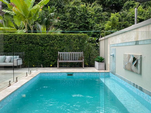 AQUA Beachfront Villa Port Douglas - Accommodation Sydney 4