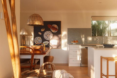 BAY PROPERTIES . Seadrifter - Accommodation Sydney 4