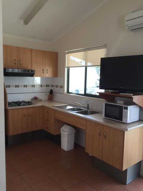 NRMA Bowen Beachfront Holiday Park - Sydney 4u 24