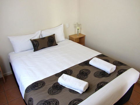 NRMA Bowen Beachfront Holiday Park - Sydney 4u 20
