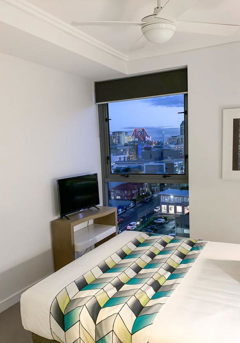 M&A Apartments - Sydney 4u 21