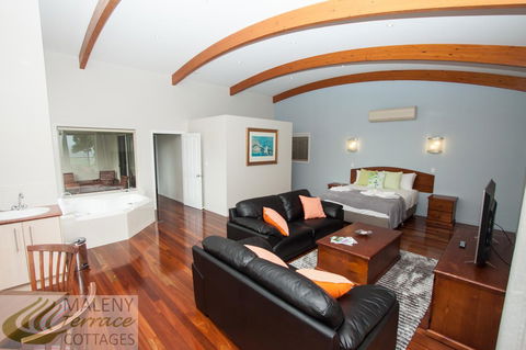 Maleny Terrace Cottages - Sydney 4u 22
