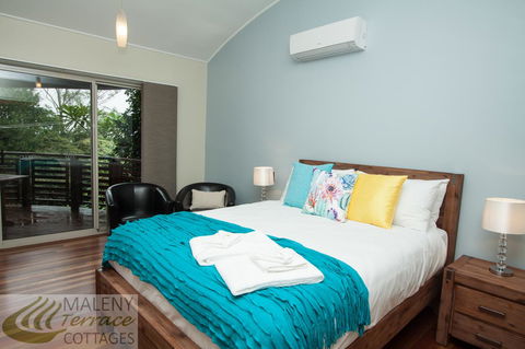 Maleny Terrace Cottages - Sydney 4u 24