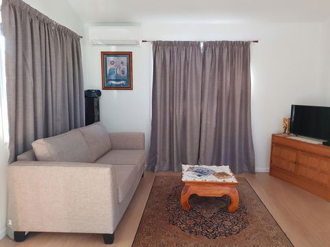 Bee-Haven Cottage - Sydney 4u 6