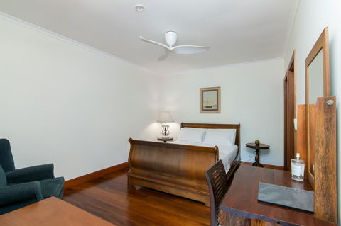 Daintree Manor B&B - Sydney 4u 15