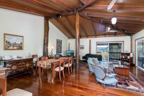 Daintree Manor B&B - Sydney 4u 24