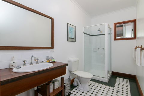 Daintree Manor B&B - Sydney 4u 22