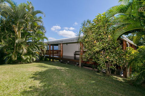 Daintree Manor B&B - Sydney 4u 21