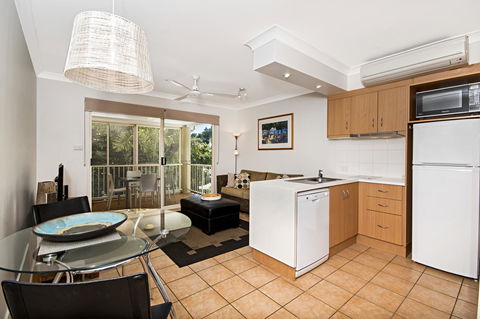 Port Douglas Apartments - Adults Only Oasis - Accommodation Sydney 37