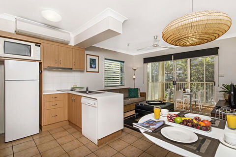 Port Douglas Apartments - Adults Only Oasis - Accommodation Sydney 15