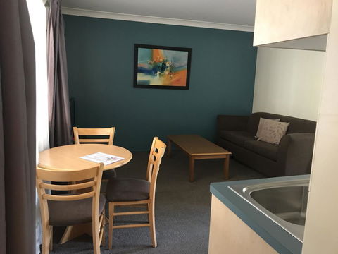 Villa Nova Motel - Sydney 4u 7