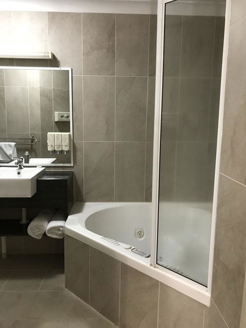 Villa Nova Motel - Sydney 4u 5