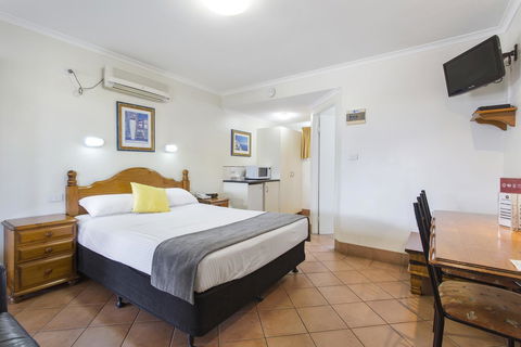 Glenmore Tavern - Accommodation Sydney 0