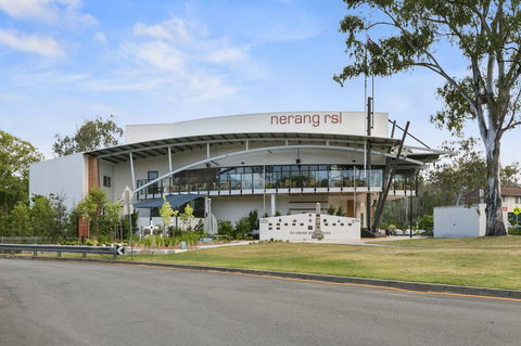 Fountain View Estate - We Accommodate - Accommodation Sydney 17