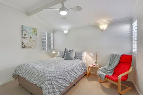 The Shack Noosa - Sydney 4u 11