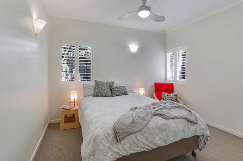 The Shack Noosa - Sydney 4u 10