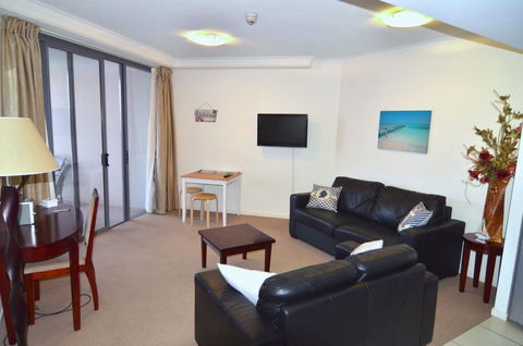U309 Ocean Views Resort - Owner Managed - Sydney 4u 1
