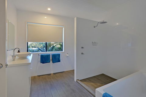 The Pod - Sydney 4u 12