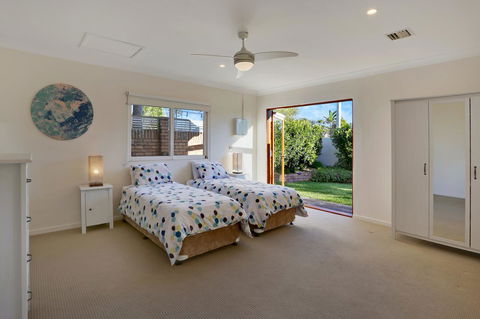 The Pod - Sydney 4u 14