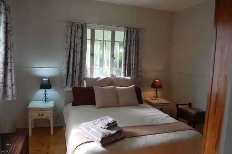 Boonah Cottage - Sydney 4u 7