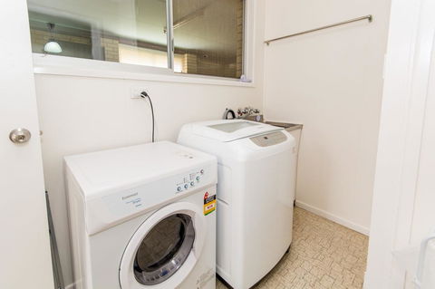Lowset Sweetie, Central To Everything - Partridge St, Bongaree - Accommodation Sydney 10