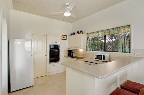 Keith\'s Place, 1 Of The 3 Most Popular Units On Bribie - Accommodation Sydney 15