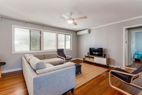Fabulous Family Destination In Paradise Parade, Bongaree - Accommodation Sydney 1