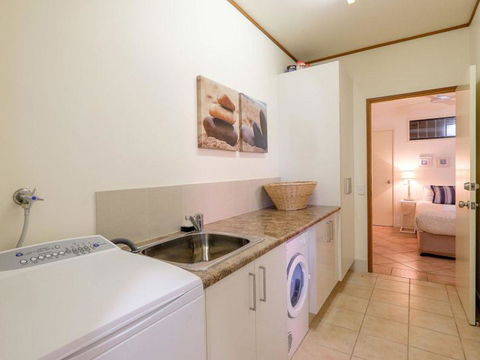 Claytons 1 By Discover Stradbroke - Sydney 4u 20
