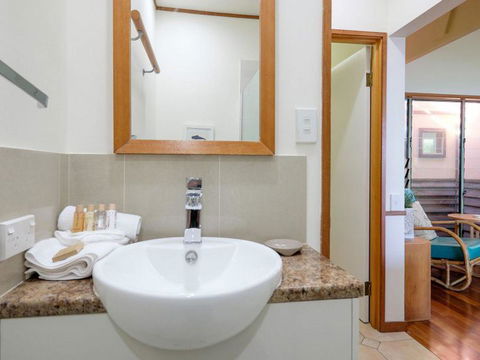 Claytons 1 By Discover Stradbroke - Sydney 4u 10