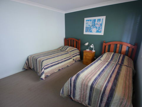 Barn Down - Sydney 4u 6