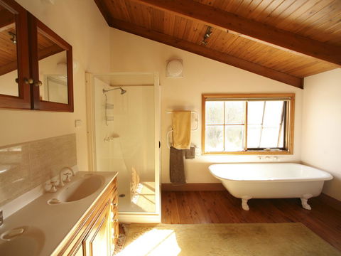 Mountain Seas Lodge - Sydney 4u 15