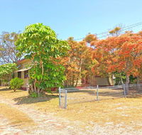 'Daves Place' 27 Rigney St - Holiday house with WIFI Aircon  Boat Parking - Accommodation Sydney