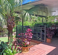 'Sandy Palms' 28 Moorooba Cr - Beautiful Home with Wifi Air-con and Boat Parking - Sydney Resort
