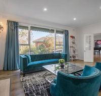    Alice wonderland    in 4 beds house - Sydney 4u