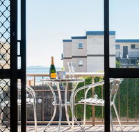 1 'BAHIA' 47 RONALD AVE - GREAT LOCATION WITH FILTERED WATER VIEWS - Accommodation Sydney