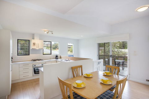 1/31 Ocean Street - A Relaxing Coastal Retreat - Sydney 4u 3
